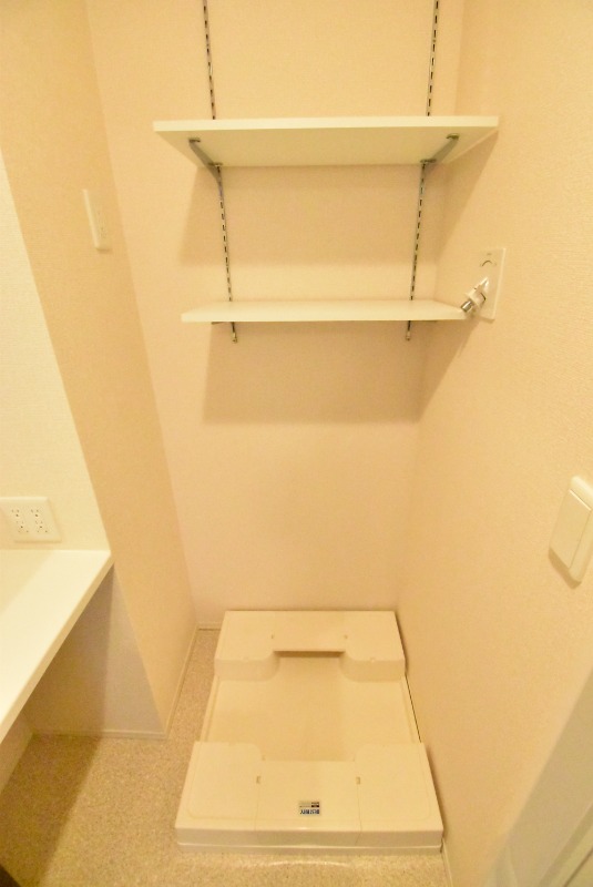 ��ʌ��z�J�s���C�N�^�E���V���ڂ̃A�p�[�g�̂��̑�