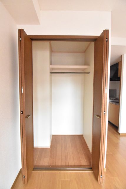 ��ʌ��z�J�s�k�z�J�Q���ڂ̃}���V�����̎��[