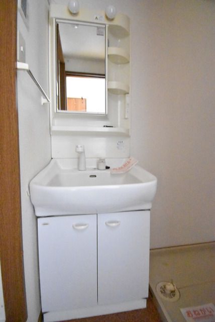 ��ʌ��z�J�s�k�z�J�Q���ڂ̃}���V�����̐��ʏ�