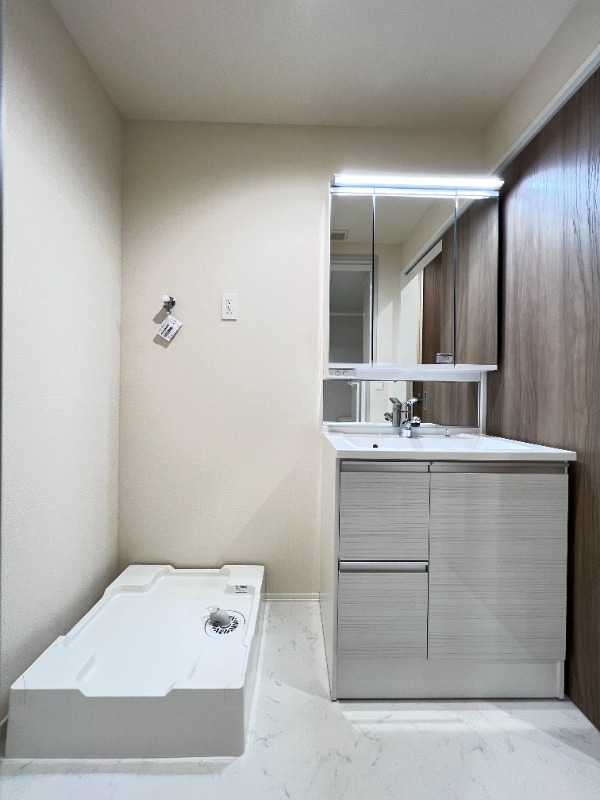 ��ʌ��g��s����Q���ڂ̃}���V�����̐��ʏ�