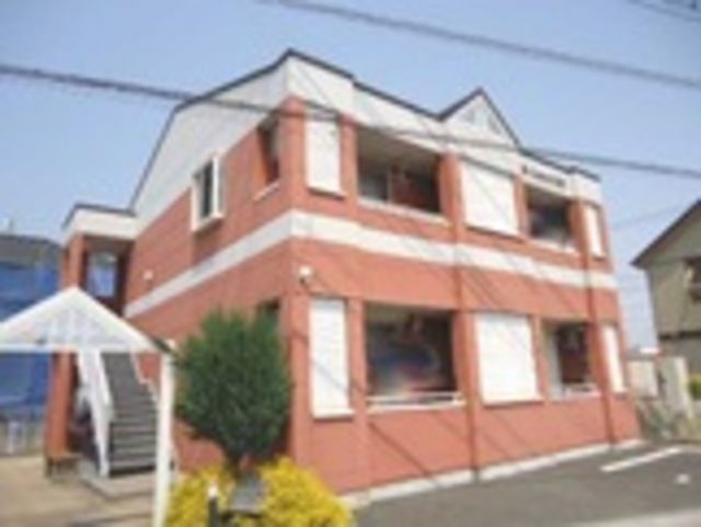 ��ʌ������s��ʖ�864-7�̃A�p�[�g�̌����O��