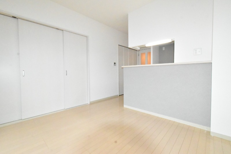 ��ʌ�����s������S���ڂ̃}���V�����̋��ԁE���r���O