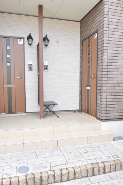 ��ʌ��z�J�s���C�N�^�E���Q���ڂ̃A�p�[�g�̃G���g�����X