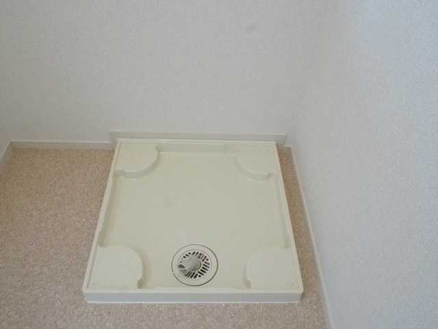 ��ʌ��z�J�s���C�N�^�E���Q���ڂ̃A�p�[�g�̂��̑�