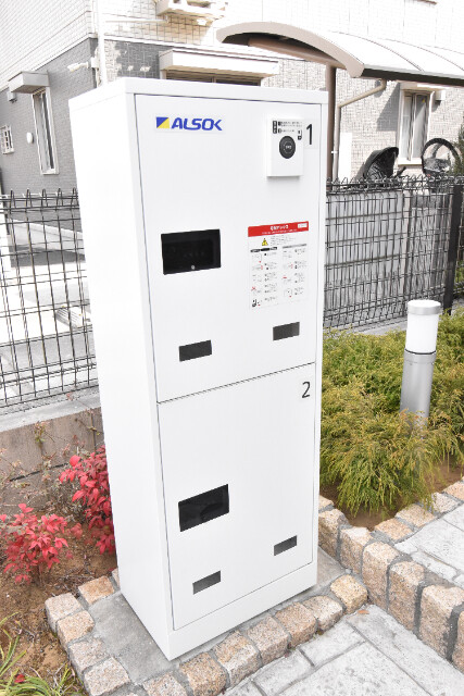 ��ʌ��z�J�s���C�N�^�E���Q���ڂ̃A�p�[�g�̂��̑�