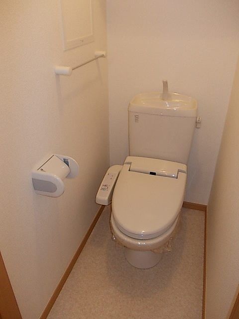 ��ʌ��������܎s�����擇���P���ڂ̃A�p�[�g�̃g�C��