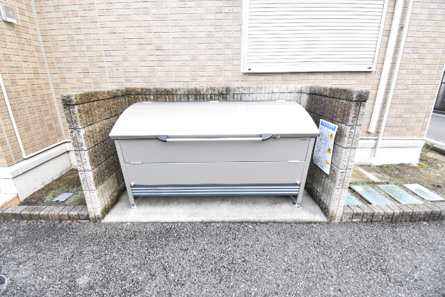 ��ʌ��������܎s�΋擌�Y�a�U���ڂ̃A�p�[�g�̂��̑�