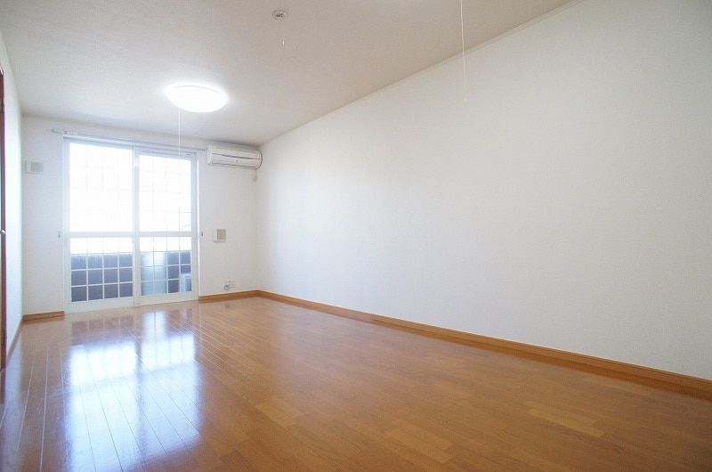 ��ʌ��z�J�s�厚�쉬���̃A�p�[�g�̂��̑������E�X�y�[�X