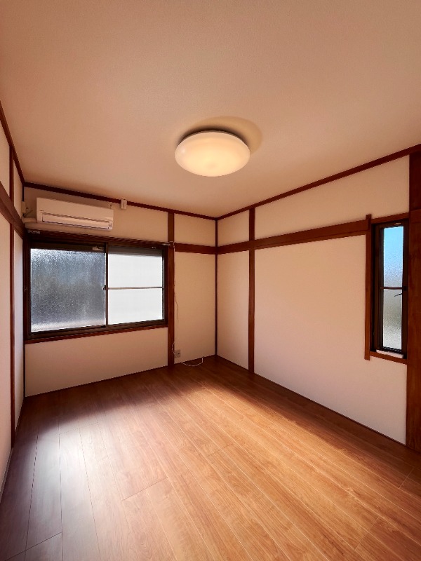 ��ʌ������s���v��̃A�p�[�g�̂��̑������E�X�y�[�X