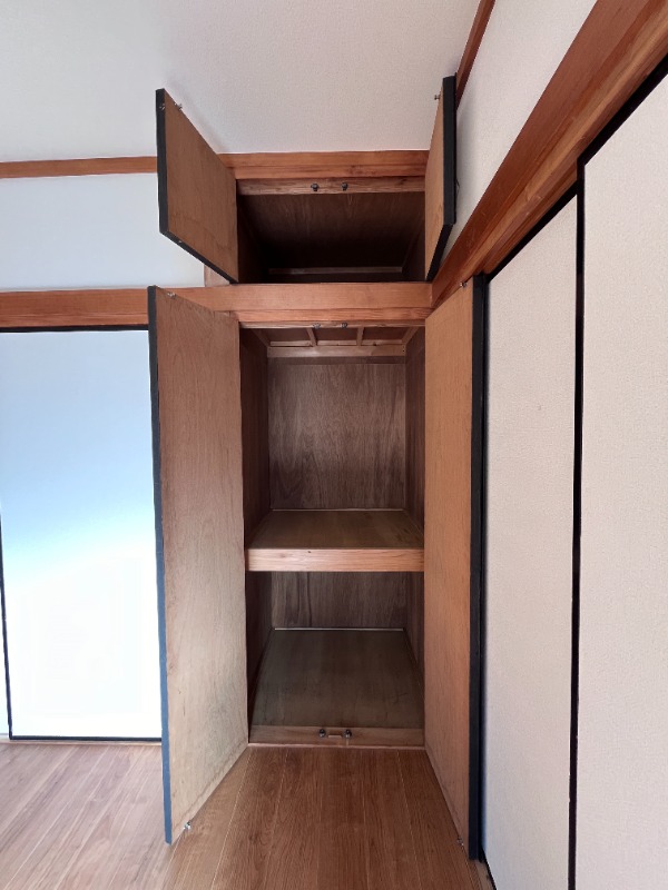 ��ʌ������s���v��̃A�p�[�g�̎��[