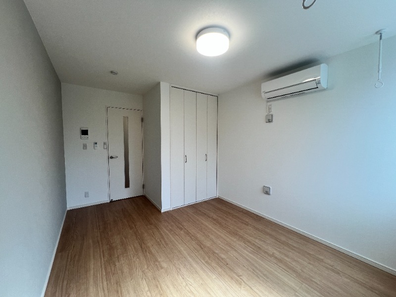 ��ʌ��������܎s��΋擌��΂Q���ڂ̃A�p�[�g�̋��ԁE���r���O