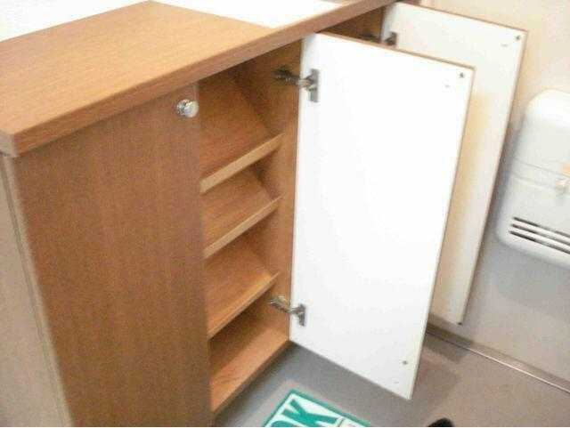 ��ʌ�����s�厚���s�̍��݂̃}���V�����̌���