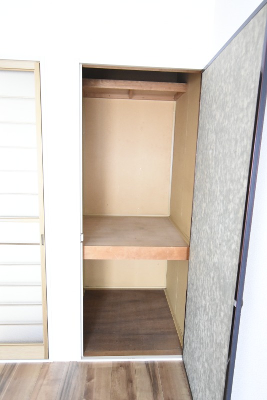 ��ʌ��������܎s�k�擌�听���P���ڂ̃A�p�[�g�̎��[