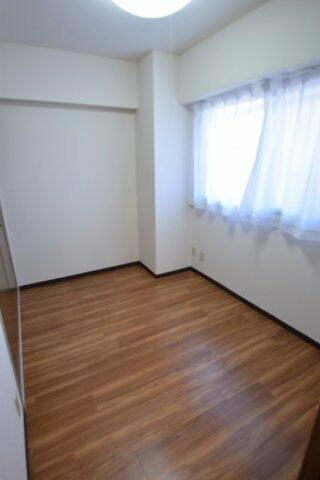 ��ʌ�����s�k����Q���ڂ̃}���V�����̂��̑�