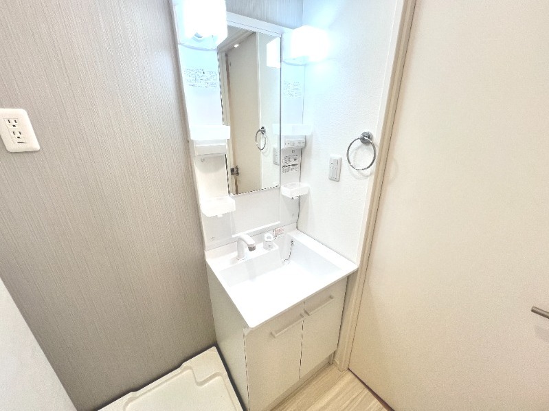 ��ʌ��������܎s��΋擌��΂Q���ڂ̃A�p�[�g�̐��ʏ�