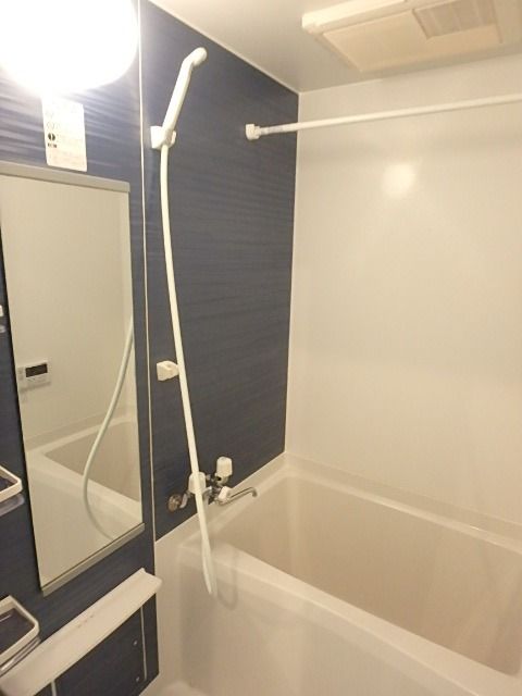 ��ʌ��������܎s�Y�a��ݒ��T���ڂ̃A�p�[�g�̃o�X