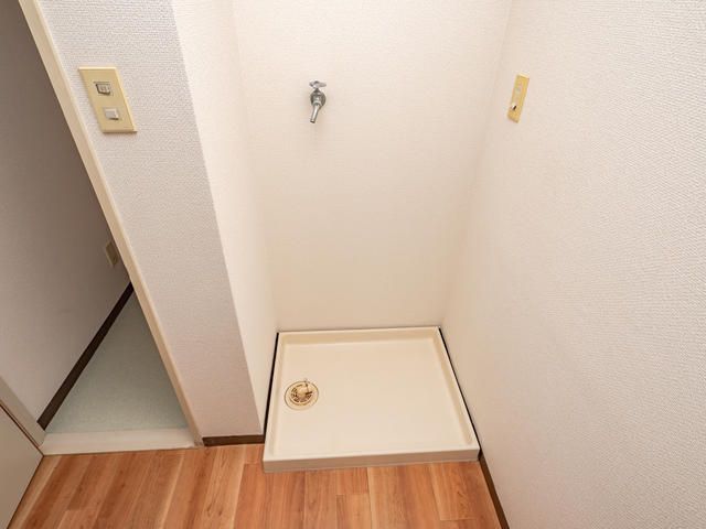 ��ʌ��z�J�s�����R���ڂ̃}���V�����̂��̑�