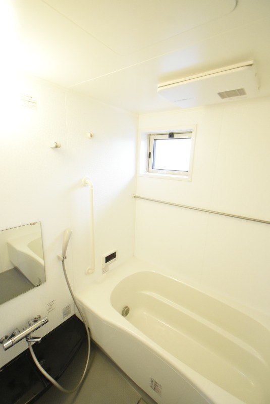 ��ʌ�����s�厚�����̃A�p�[�g�̃o�X