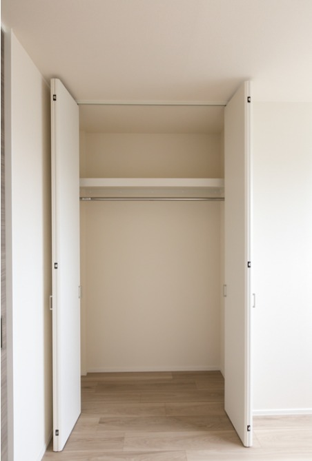 ��ʌ�����s�����R���ڂ̃}���V�����̎��[