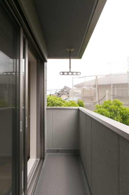 ��ʌ�����s�����R���ڂ̃}���V�����̃o���R�j�[