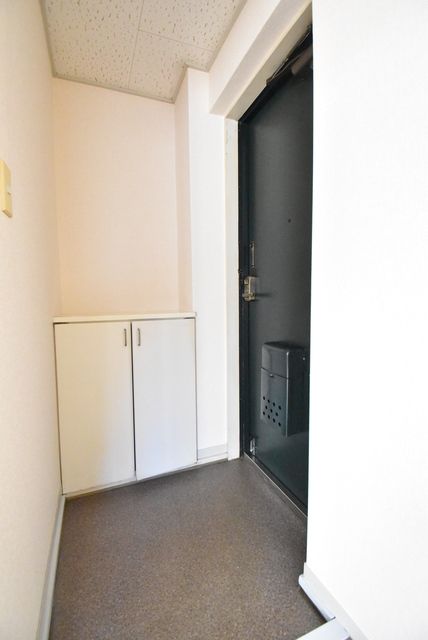 ��ʌ�����s�˒˓��Q���ڂ̃A�p�[�g�̌���