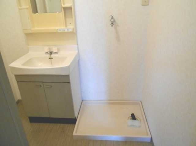 ��ʌ��������܎s�΋�n��P���ڂ̃A�p�[�g�̐��ʏ�