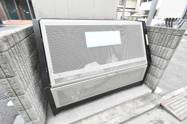 ��ʌ��������܎s�΋擌�Y�a�S���ڂ̃A�p�[�g�̂��̑�