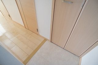 ��ʌ�����s�씵���J�T���ڂ̃}���V�����̌���