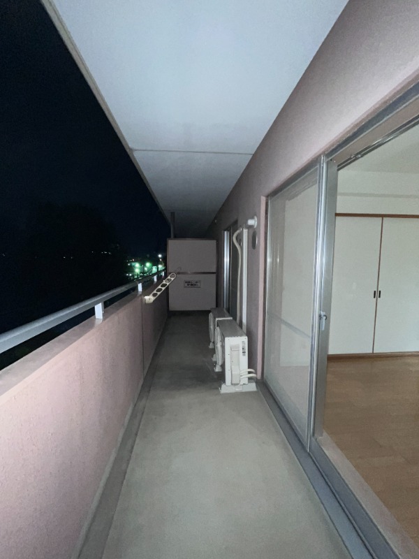 ��ʌ�����s�厚���s�̃}���V�����̃o���R�j�[