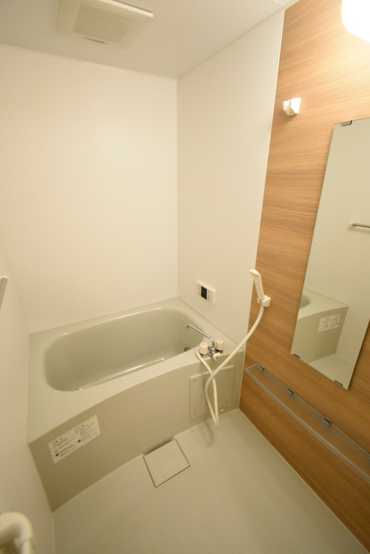 ��ʌ��z�J�s�k�z�J�Q���ڂ̃A�p�[�g�̃o�X