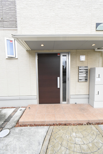 ��ʌ��z�J�s�k�z�J�Q���ڂ̃A�p�[�g�̃G���g�����X