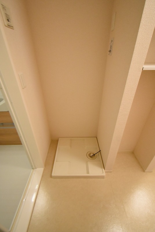 ��ʌ��z�J�s�k�z�J�Q���ڂ̃A�p�[�g�̂��̑�