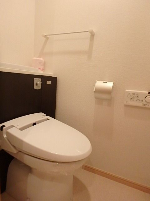 ��ʌ��������܎s�k��{�����P���ڂ̃}���V�����̃g�C��