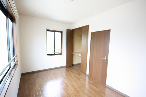 ��ʌ��������܎s������厚�쒆��̃e���X�n�E�X�̂��̑�