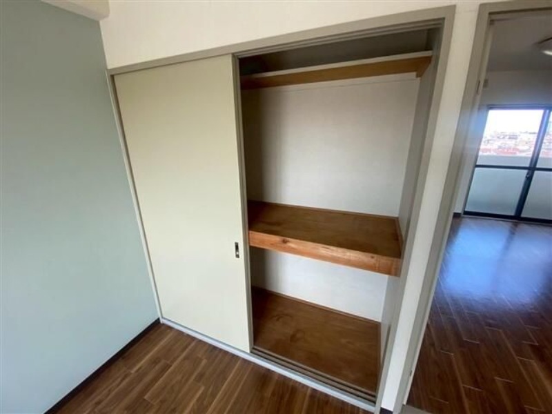 ��ʌ�����s�˒˓��R���ڂ̃}���V�����̎��[