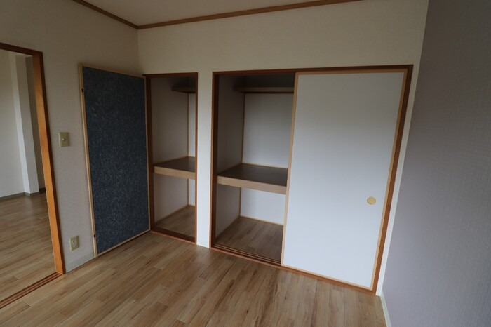 ��ʌ��������܎s�΋�n��Q���ڂ̃A�p�[�g�̎��[