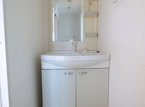 ��ʌ�����s�˒˂Q���ڂ̃}���V�����̐��ʏ�