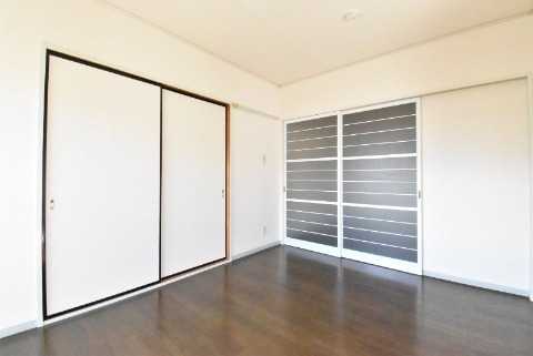 ��ʌ��������܎s�΋擌�Y�a�W���ڂ̃A�p�[�g�̂��̑�