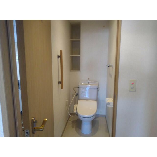 ��ʌ�����s�씵���J�T���ڂ̃}���V�����̃g�C��