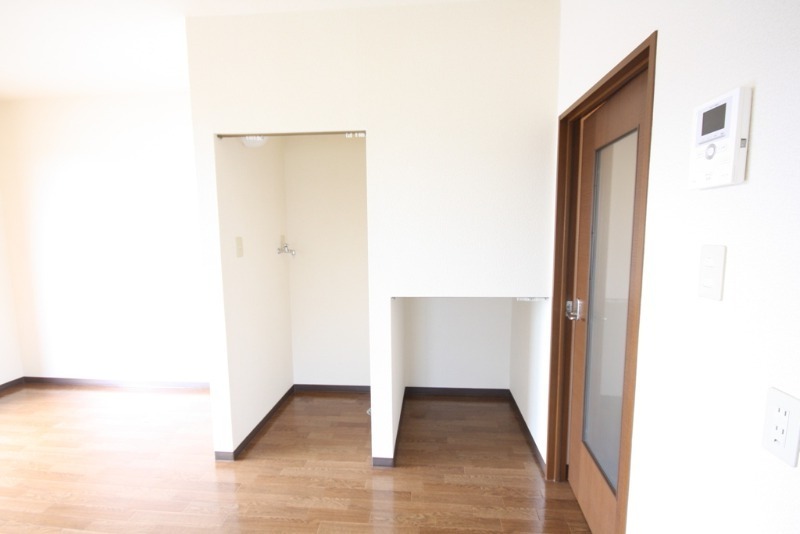 ��ʌ��������܎s������厚����̃e���X�n�E�X�̂��̑�