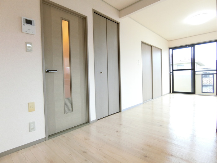 ��ʌ��������܎s��{��O���S���ڂ̃A�p�[�g�̋��ԁE���r���O