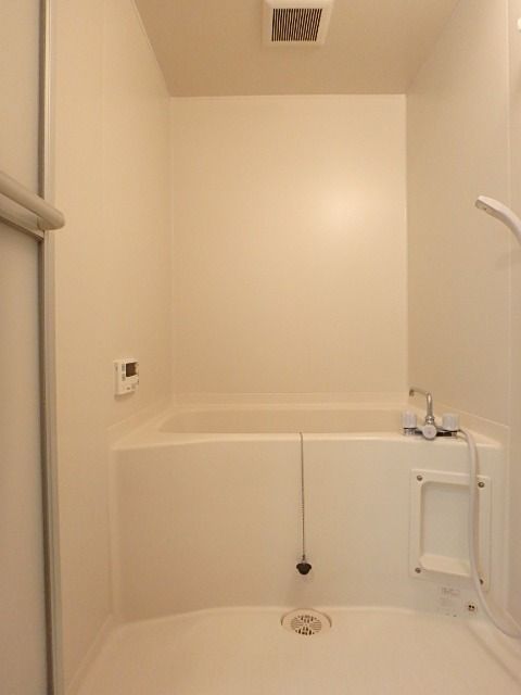 ��ʌ��������܎s�k��A�|���P���ڂ̃}���V�����̃o�X