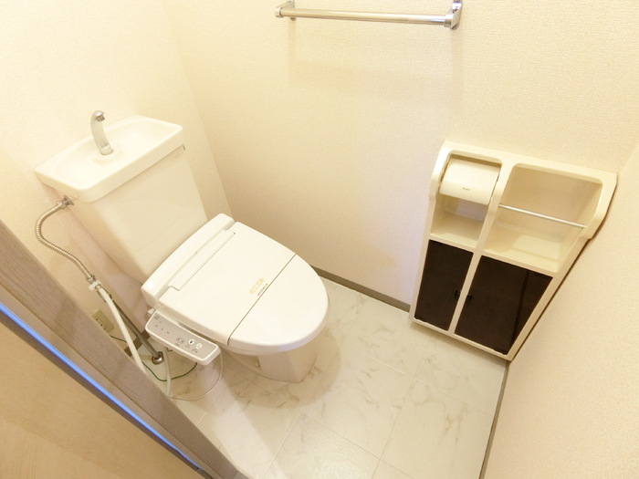 ��ʌ��������܎s��{��O���S���ڂ̃A�p�[�g�̃g�C��