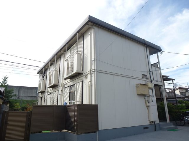 ��ʌ��������܎s��΋�{���T���ڂ̃A�p�[�g�̌����O��