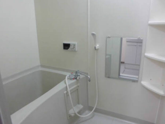 ��ʌ��������܎s��������u�Q���ڂ̃A�p�[�g�̃o�X