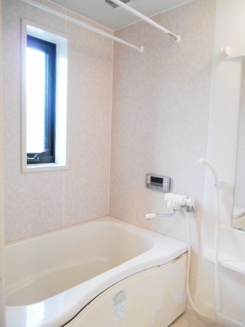 ��ʌ��������܎s�k��~�͒��̃A�p�[�g�̃o�X