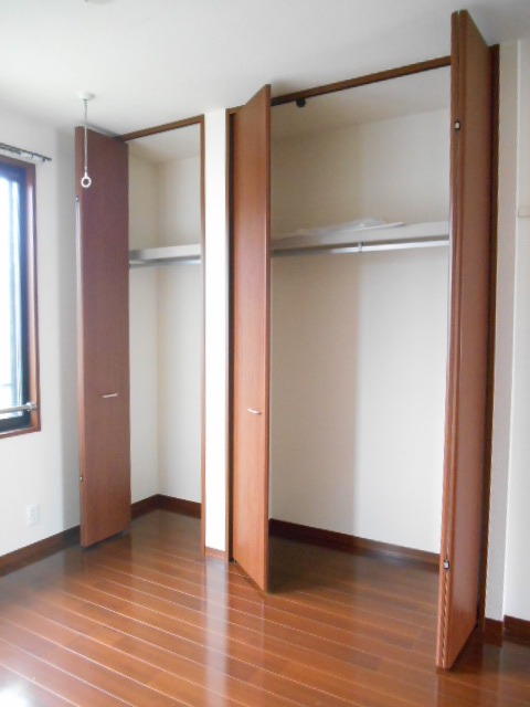 ��ʌ��������܎s�k��~�͒��̃A�p�[�g�̎��[