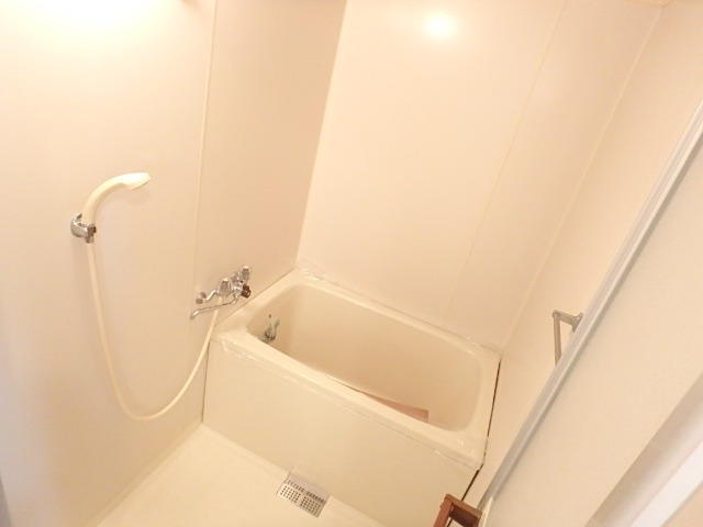 ��ʌ��������܎s�΋擌�Y�a�Q���ڂ̃}���V�����̃o�X