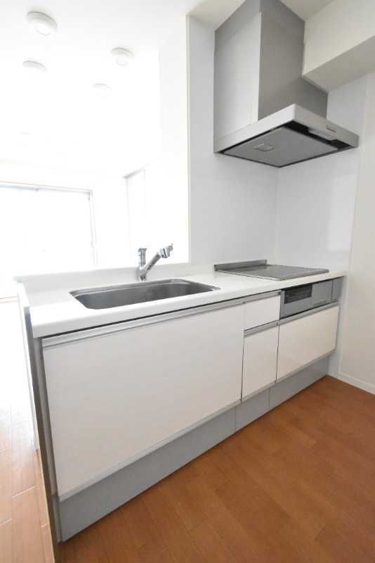 ��ʌ��������܎s�k��{�����̃}���V�����̃L�b�`��