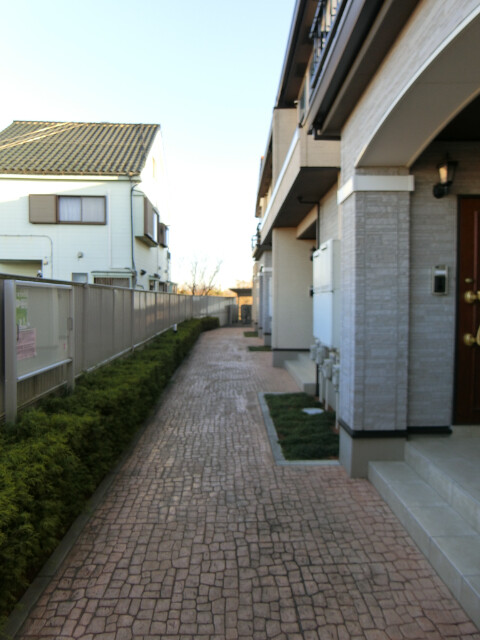 ��ʌ��������܎s������厚���[��̃A�p�[�g�̃G���g�����X